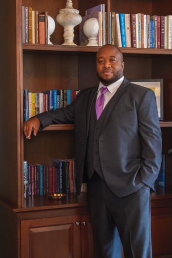 kelvin-holmes-photo-instructor-spotlight-Sep-19-2025-10-38-39-8141-PM