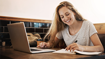 Asynchronous, Not Ambiguous: Clear Course Writing for Online & Hybrid Learners